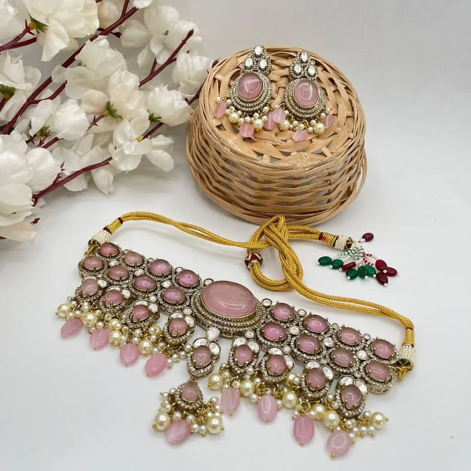 Victorian Emerald Green Kundan Choker Jadau Jewelry Set