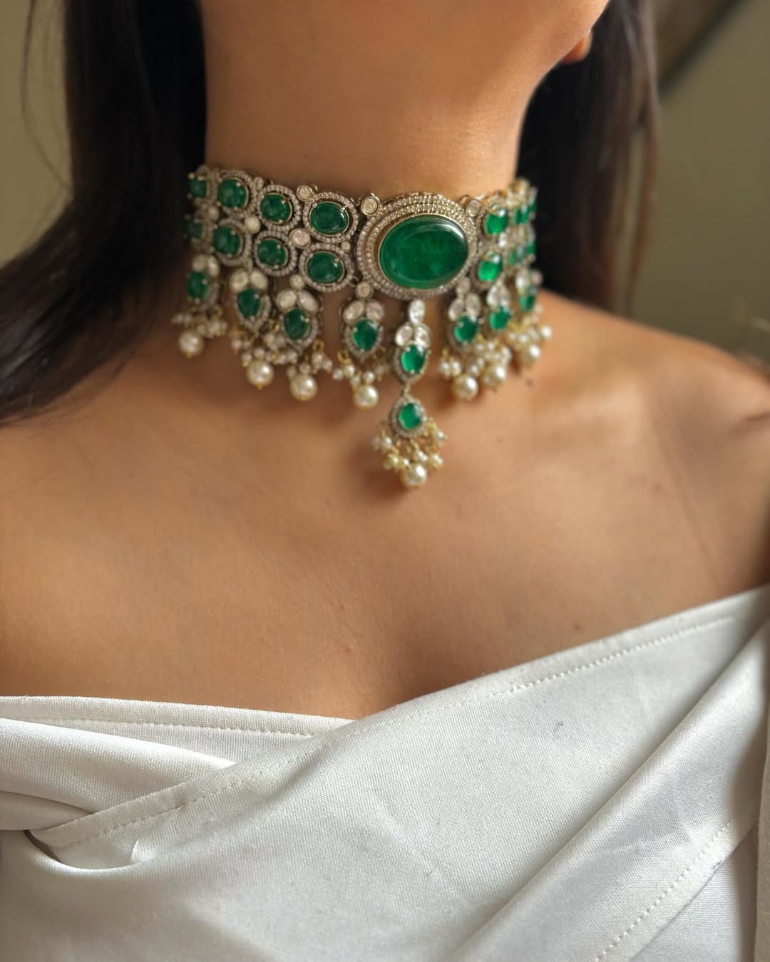 Victorian Emerald Green Kundan Choker Jadau Jewelry Set