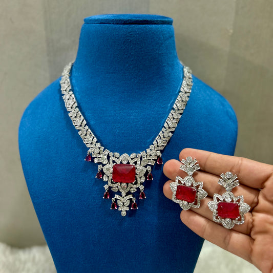 Celebrity inspired Nacklace