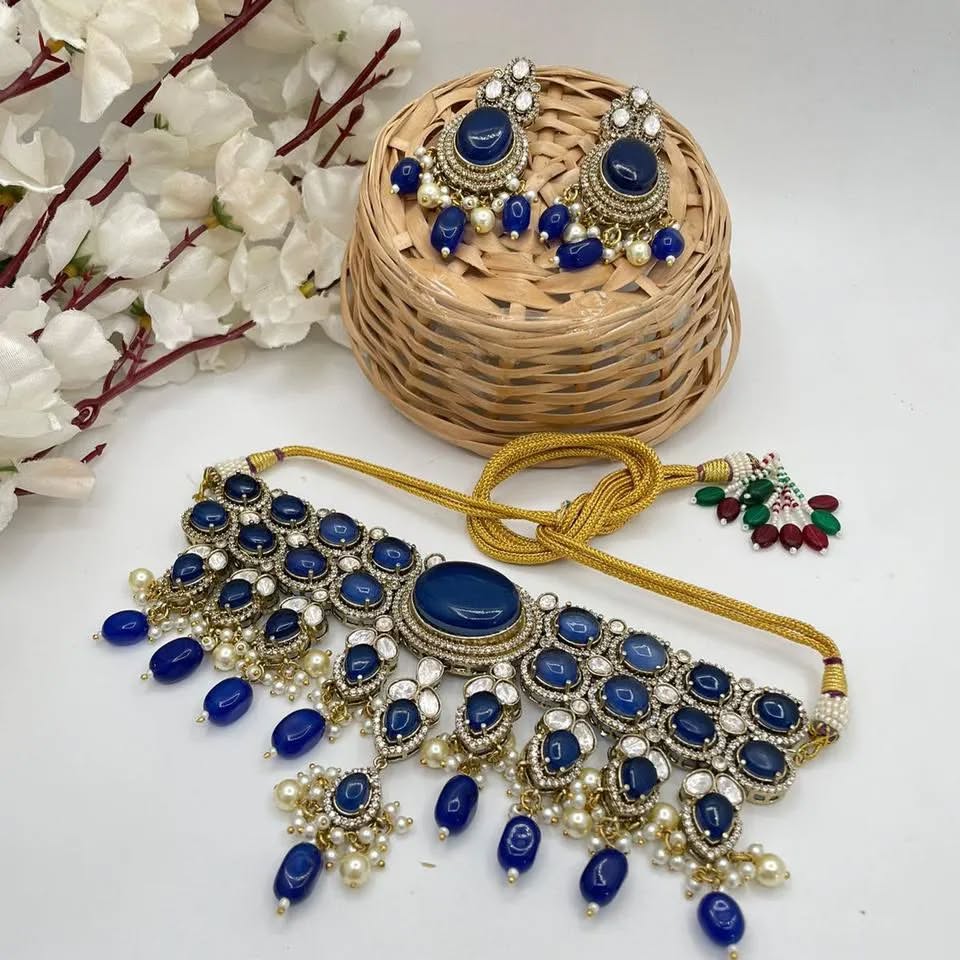 Victorian Emerald Green Kundan Choker Jadau Jewelry Set