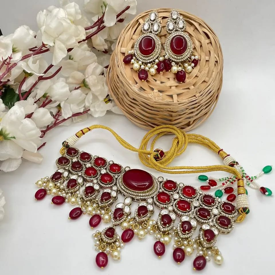 Victorian Emerald Green Kundan Choker Jadau Jewelry Set