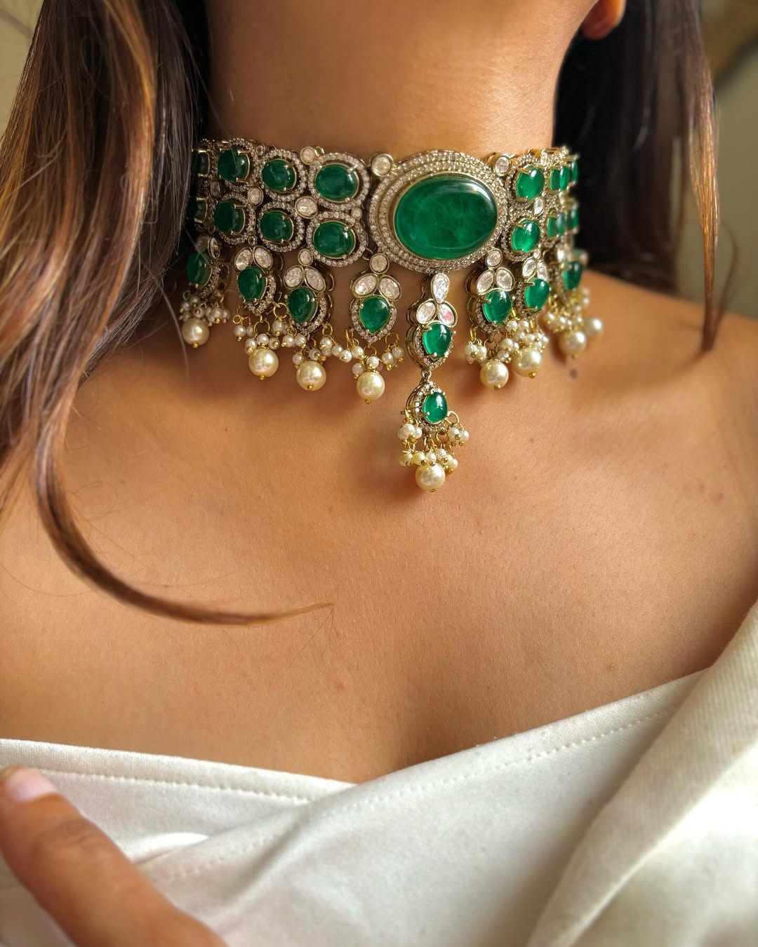 Victorian Emerald Green Kundan Choker Jadau Jewelry Set