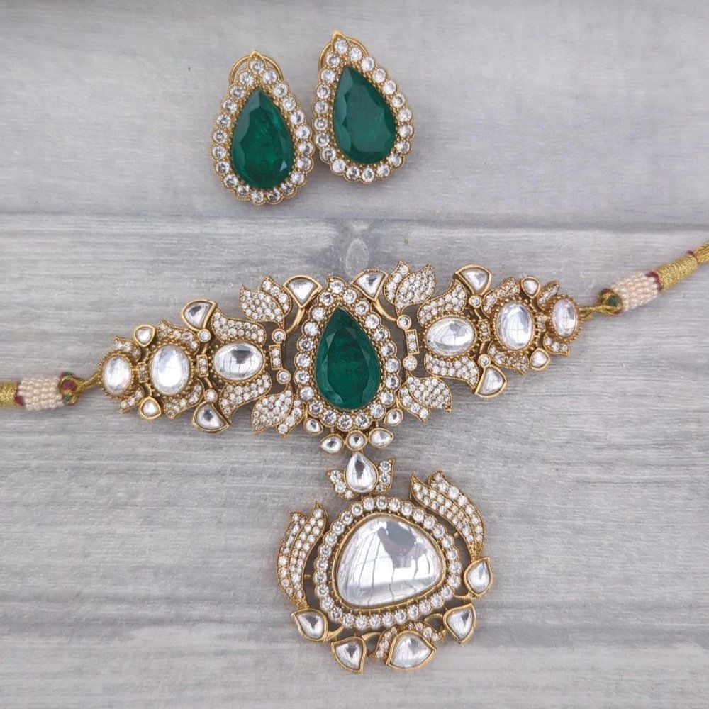 Premium Doublet Choker Necklace with White Beads