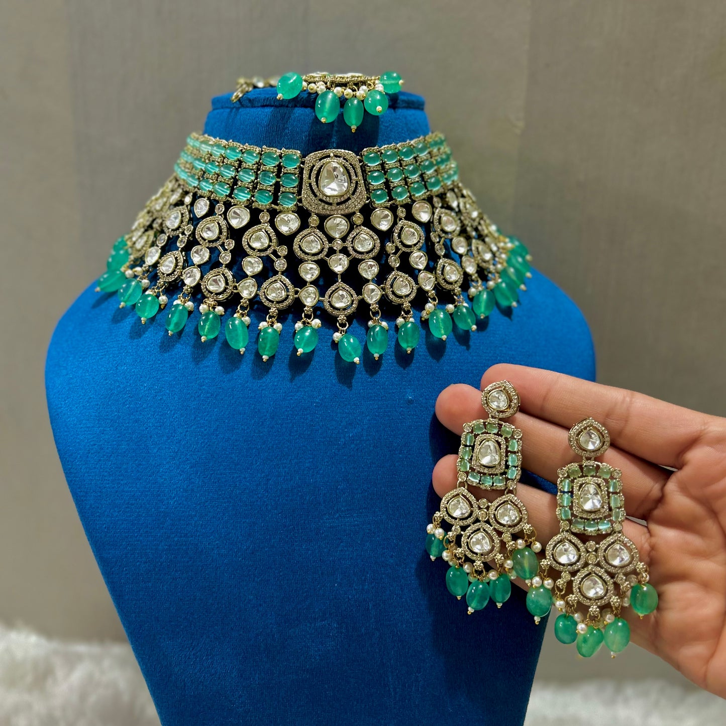 Celebrity inspired Bridal Nacklace Set