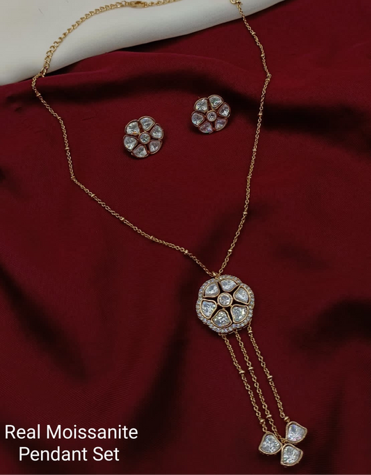 Elegant Pendant Set – Affordable, Stylish Jewelry for All Occasions